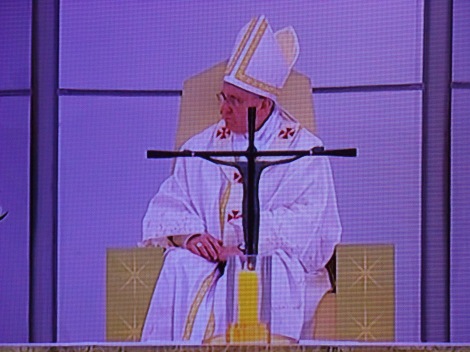 Papa Francisco em Cerimônia na Praia Copacabana hoje (28 de julho de 2013)